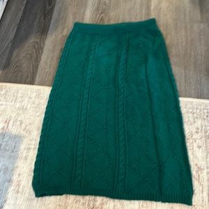 *FLASH SALE* Rebdolls green sweater skirt